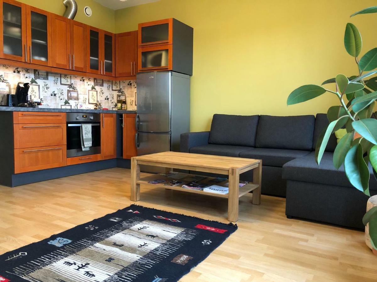 Apartment Near Centre Tartu Luaran gambar